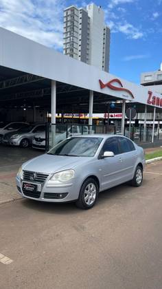 VOLKSWAGEN POLO SEDAN 2.0 MI COMFORTLINE 8V GASOLINA 4P MANUAL